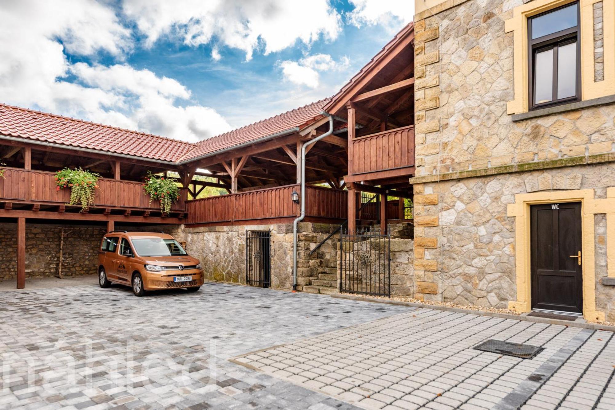 Hotel Svycarsky Dum Sneznik Extérieur photo